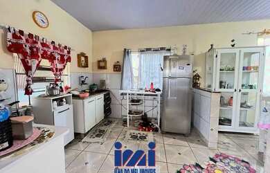 Imagem 3: Duas casas no terreno em Matinhos