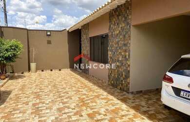 Imagem 3: Casa em Rua Samuel Faustino Romeiro Campoy - Coliseu - Londrina/PR