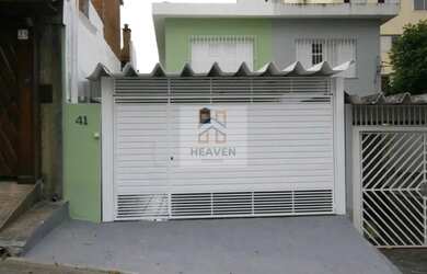 Imagem: A casa possui 3 Dormitórios, 2 Banheiros, 1 Vaga na garagem