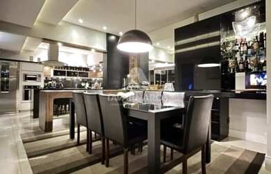 Imagem 8: LINDO APARTAMENTO. Imóvel novo, 178m² de Área, 2 Vagas na garageme3...