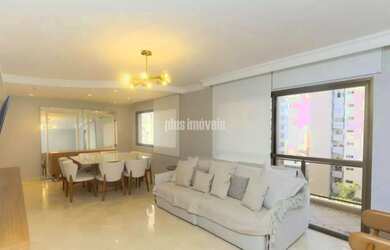 Imagem: O apartamento possui 4 Dormitórios, 3 Banheiros, 3 Vagas na