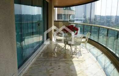 Imagem: O apartamento possui 4 Dormitórios, 5 Banheiros, 5 Vagas na