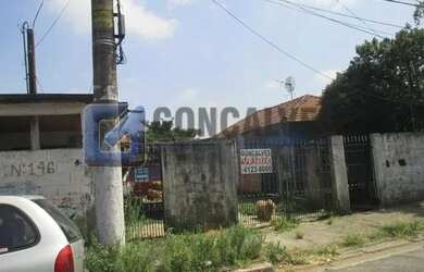 Imagem: O terreno possui 500m² de Área e está localizado em Vila