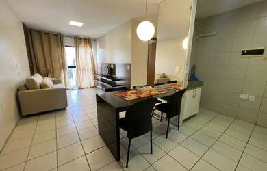 Imagem: O apartamento possui 2 Dormitórios, 1 Banheiro, 1 Vaga na garagem