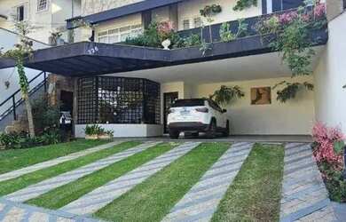 Imagem: A casa em condomínio possui 3 Dormitórios, 5 Banheiros, 4