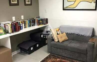 Imagem: O depósito possui 53m² de Área e está localizado em Centro