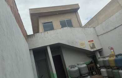 Imagem 1: Sobrado de dois andares vendo ou troco por carro do meu interesse