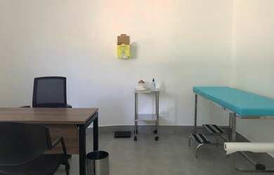 Imagem: O depósito possui 1 Vaga na garagem, 16m² de Área e está