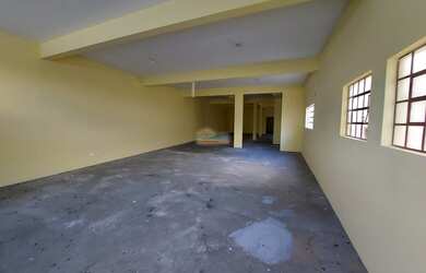 Imagem 12: LOJA para alugar com 460m² por R$ 7.800,00 no bairro Santa Felicidade...