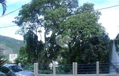 Imagem: O terreno possui 510m² de Área e está localizado em São