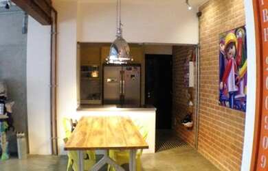 Imagem 6: Contemporâneo. Imóvel mobiliado, Ar-condicionado, Guarda roupae140m²...