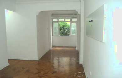 Imagem: O apartamento possui 3 Dormitórios, 3 Banheiros, 94m² de Área