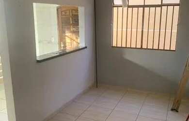 Imagem 6: ALUGA-SE CASA/SOBRADO EM ALMIRANTE TAMANDARÉ - JARDIM SANTA MARIA