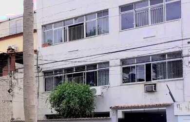 Imagem: O depósito possui 5 Vagas na garagem, 500m² de Área e está