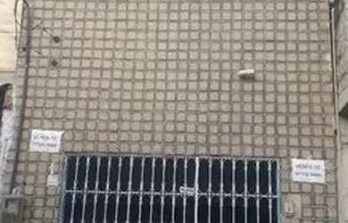 Imagem: A casa possui 3 Dormitórios, 2 Banheiros, 1 Vaga na garagem