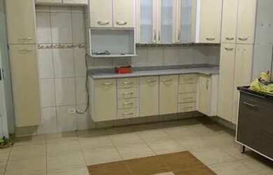 Imagem: A casa possui 2 Dormitórios, 2 Banheiros e 80m² de Área e