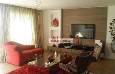 Imagem: O apartamento possui 4 Dormitórios, 3 Banheiros, 1 Vaga na