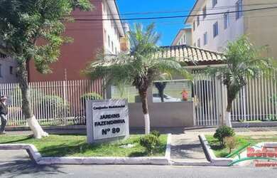 Imagem: O apartamento possui 3 Dormitórios, 1 Banheiro, 1 Vaga na garagem