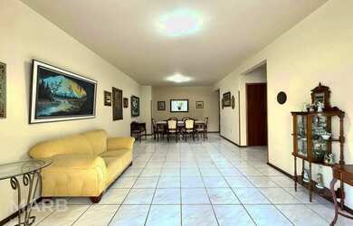 Imagem: O apartamento possui 3 Dormitórios, 3 Banheiros, 2 Vagas na