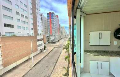 Imagem 5: Apartamento de 2 Dormitórios com 1 suíte, sacada com churrasqueira e...