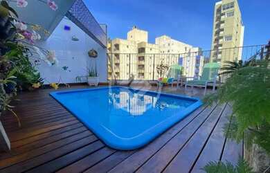 Imagem 2: cobertura tríplex com 5 quartos sendo 3 suítes, são 370 M2 com lazer...