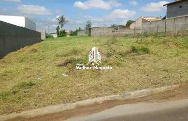 Imagem: O terreno à venda possui 500m² de Área e está localizado