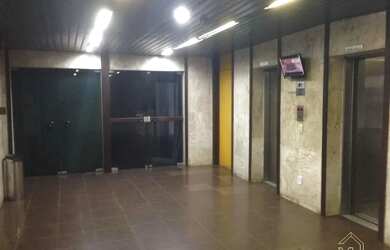 Imagem 9: Aluguel de Sala Comercial - 700m² na Região Central