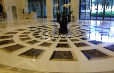 Imagem: O depósito possui 1 Vaga na garagem, 36m² de Área e está