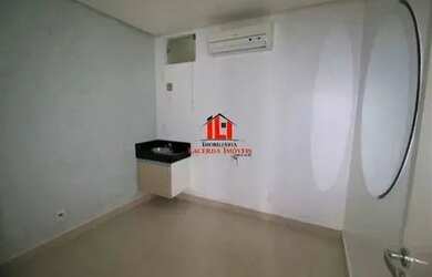 Imagem 8: Casa Comercial na praça do Carangueijo no Eldorado