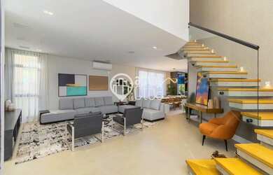 Imagem 2: Casa em condomínio fechado, 04 suítes, 04 vagas - Butiatuvinha, Curitiba/PR