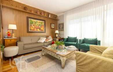 Imagem: O apartamento possui 4 Dormitórios, 3 Banheiros, 1 Vaga na