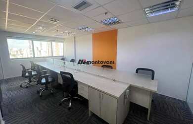 Imagem: O depósito possui 1 Vaga na garagem, 65m² de Área e está