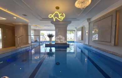 Imagem 2: Apartamento 4 suítes com 3 vagas em Itapema frente mar