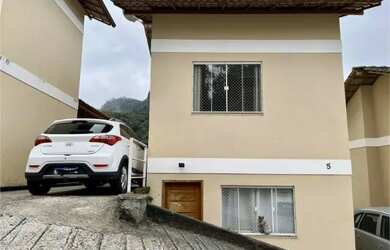 Imagem: A casa em condomínio possui 2 Dormitórios, 1 Banheiro, 1 Vaga