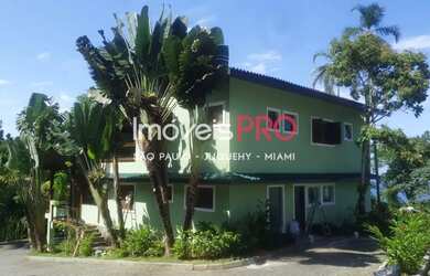 Imagem: A casa em condomínio possui 5 Dormitórios, 4 Banheiros, 5