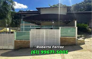 Imagem: A casa em condomínio possui 3 Dormitórios, 2 Banheiros, 3