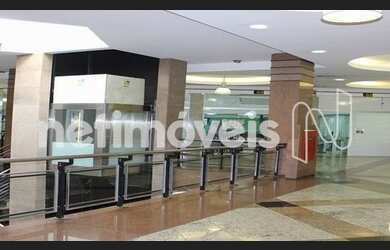 Imagem: O depósito possui 1 Vaga na garagem e 73m² de Área e está