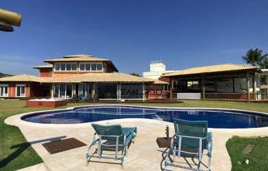 Imagem: A casa em condomínio possui 5 Dormitórios, 5 Banheiros, 5