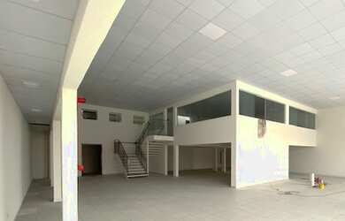 Imagem 2: LOJA para alugar com 500m² por R$ 16.500,00 no bairro Estradinha - PARANAGUÁ / PR