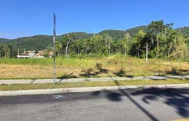 Imagem: O terreno possui 264m² de Área, Imóvel novo e está localizado