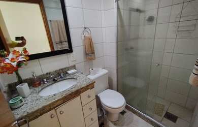 Imagem 8: CRECI 9183 Miolo de Sta. Rosa. 2qts, suíte, varanda, dependência completa,...