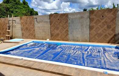 Imagem: A casa em condomínio à venda possui 4 Dormitórios, 4 Banheiros