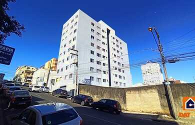 Imagem: O apartamento possui 3 Dormitórios, 2 Banheiros, 75m² de Área