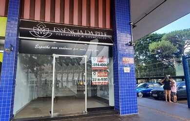 Imagem: O depósito possui 1 Vaga na garagem, 48m² de Área e está