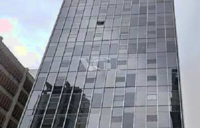 Imagem: O depósito possui 5 Vagas na garagem, 660m² de Área, Imóvel