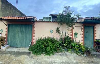 Imagem: A casa possui 5 Dormitórios, 4 Banheiros, 360m² de Área e