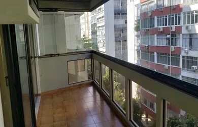 Imagem: O apartamento possui 3 Dormitórios, 3 Banheiros, 3 Vagas na