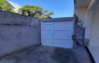 Imagem: A casa possui 5 Dormitórios, 4 Banheiros, 5 Vagas na garagem