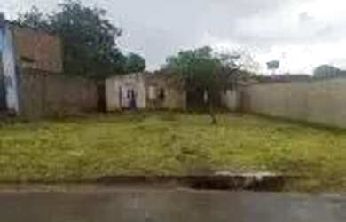 Imagem: O terreno possui 392m² de Área e está localizado em Jardim