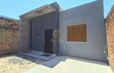 Imagem: A casa possui 2 Dormitórios, 1 Banheiro, 1 Vaga na garagem